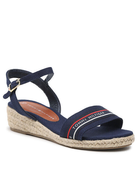 fixedratio 20231115122153 tommy hilfiger kalokairines gynaikeies platformes se styl espantrigias navy mple