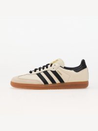 fixedratio 20240327111356 adidas gynaikeia sneakers crew white core black sand strata id0478